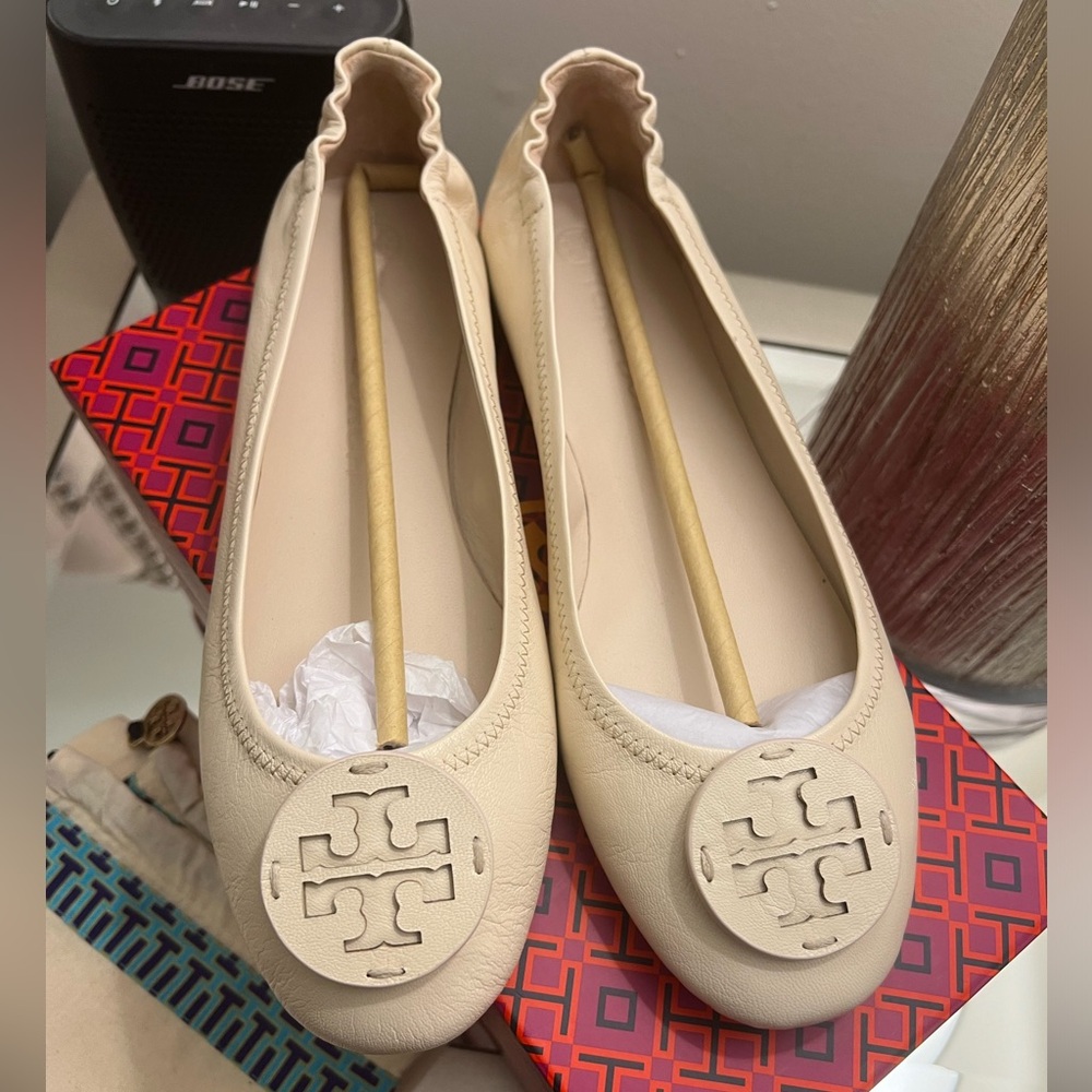 Minnie Travel Ballet Flat (Women)
